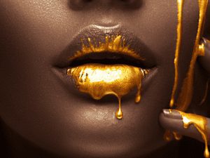 Golden dripping lips